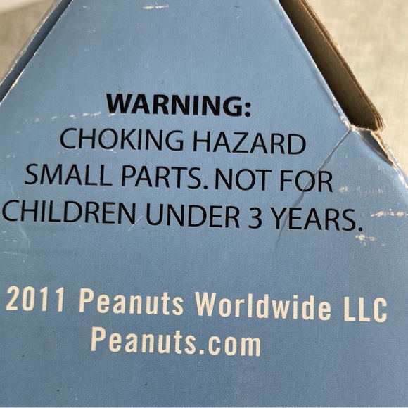 Peanuts Charlie Brown Musical Christmas Tree 24" New Open Box 2011 Not Bent Yet - Picture 5 of 7